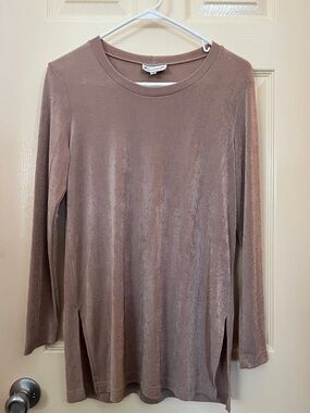 Francine B - Long-Sleeve Tunic Top in Blush Taupe
